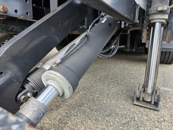 TGM 26.320 6x2-4 / 6000 kg TAIL LIFT / LBW